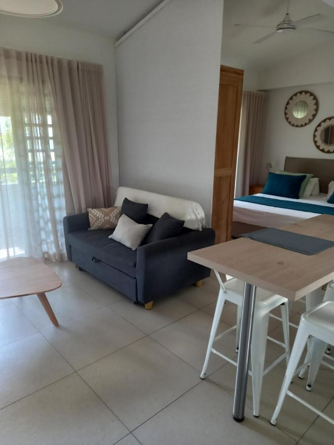 Studio 2 The Waterclub Riviere Noire Bagian luar foto