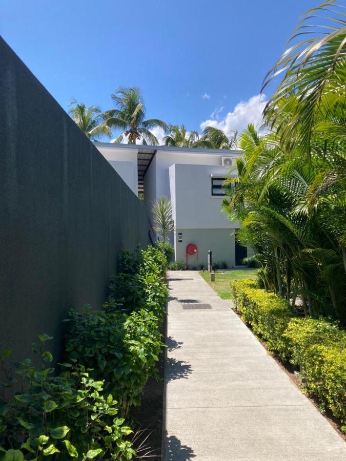 Studio 2 The Waterclub Riviere Noire Bagian luar foto